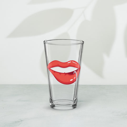 Shaker Pint Glass: Vivid Red Mouth with Lip Piercing