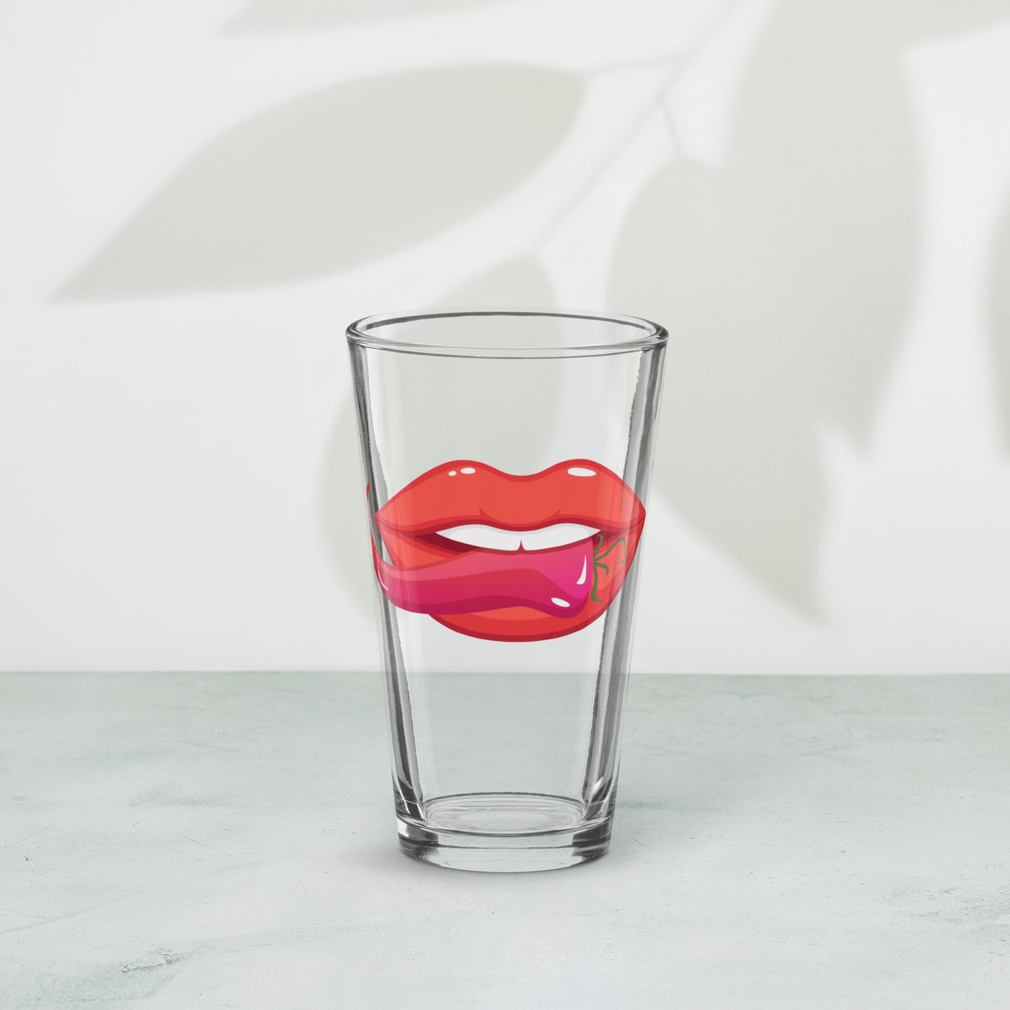 Shaker Pint Glass: Vivid Red Mouth & Chili Pepper