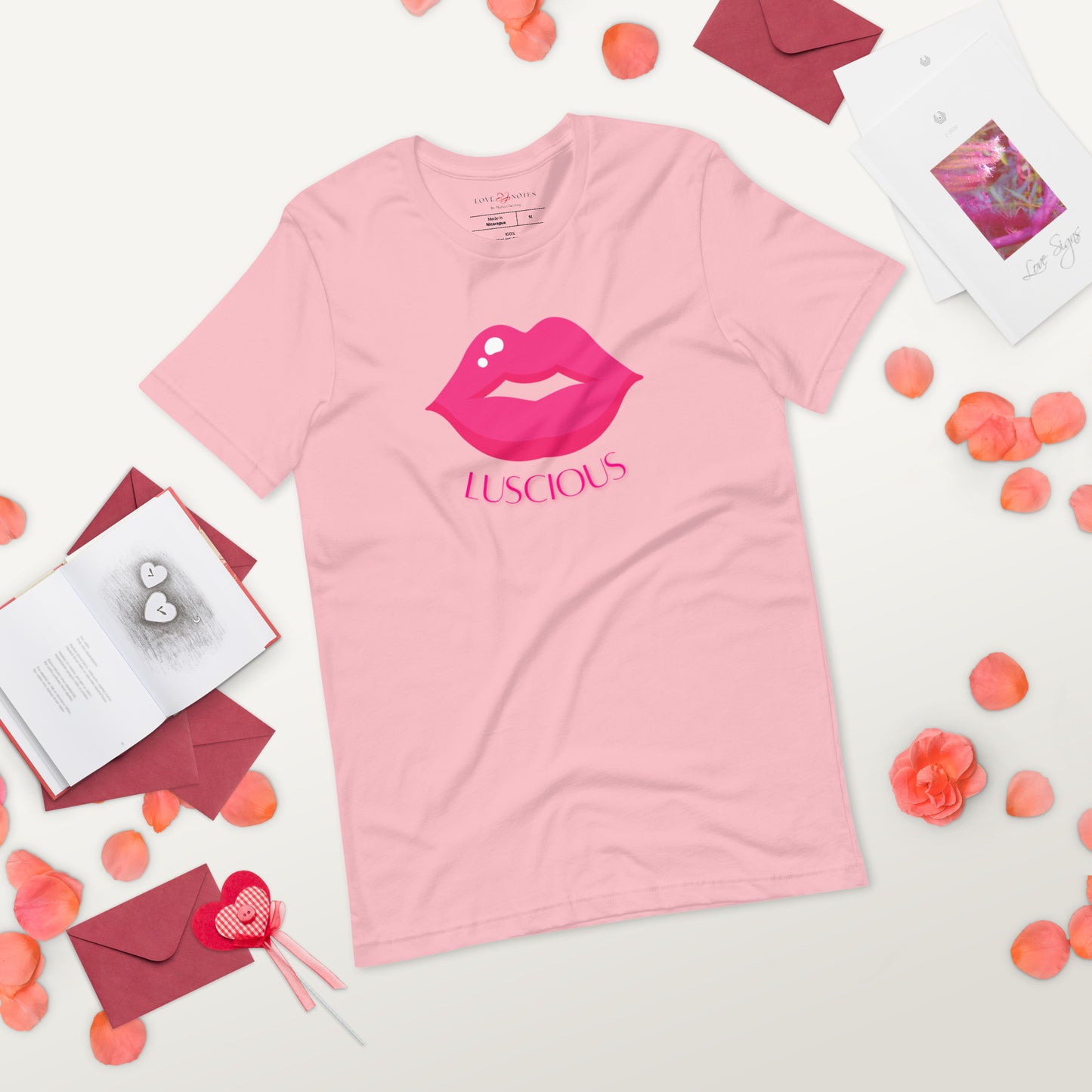 Unisex Tee: Luscious Lips (pink)