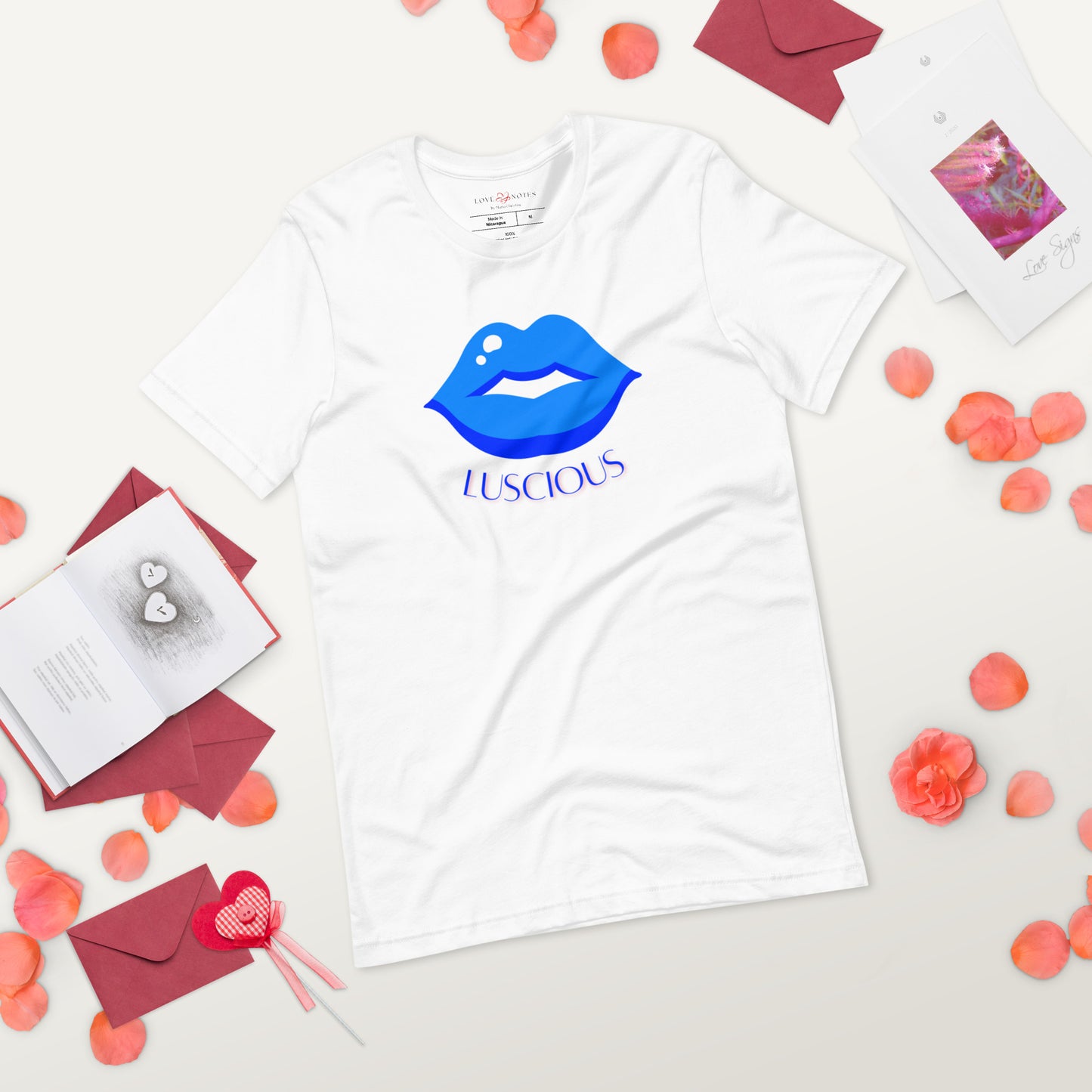 Unisex Tee: Luscious Lips (blue)