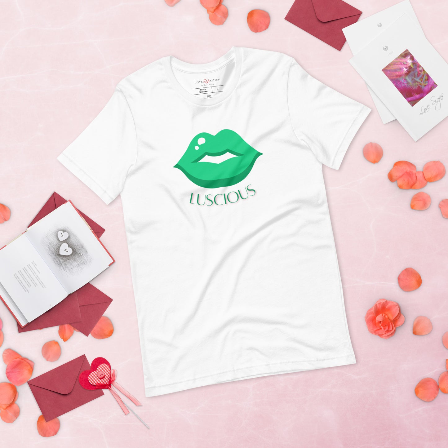 Unisex Tee: Luscious Lips (green)