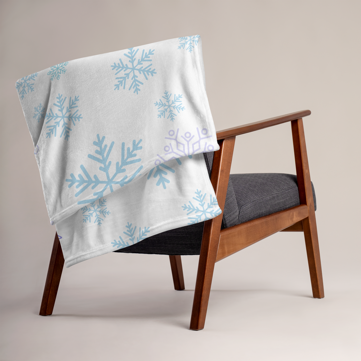 Soft-Touch Throw Blanket: Winter Snowfall