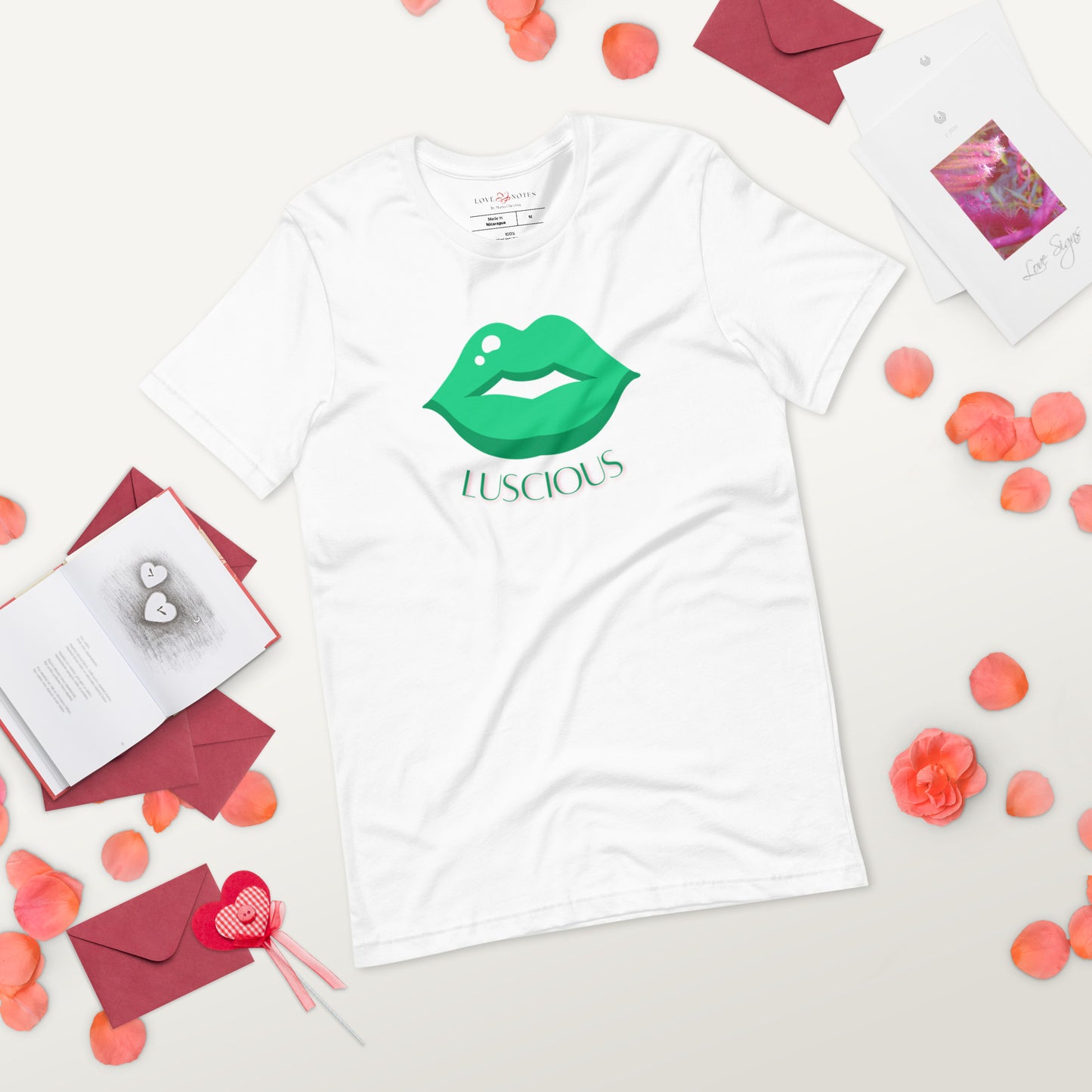 Unisex Tee: Luscious Lips (green)